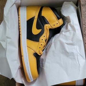 Air Jordan 1 Retro Pollen Brand new sz men 9.5